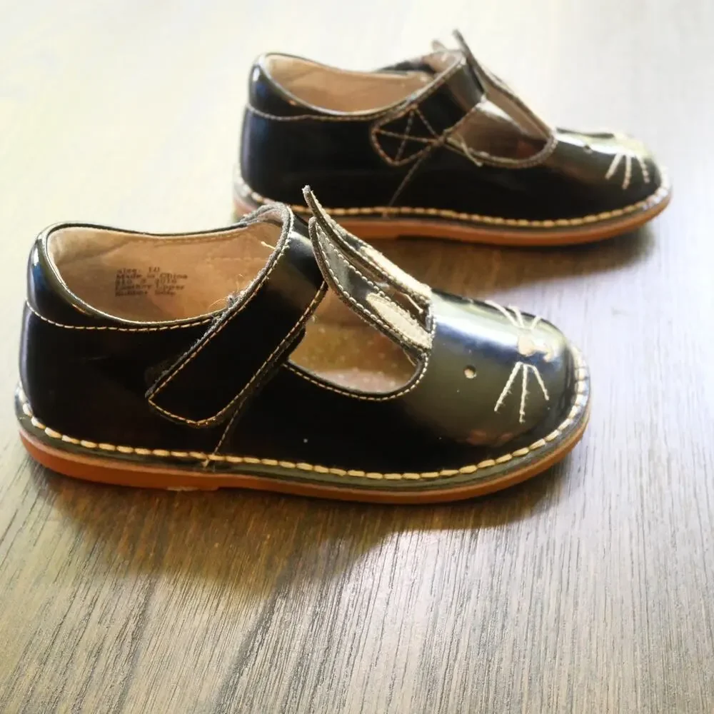 Livie & Luca Molly Bunny Girl's 12 Classic Black Patent Leather Mary Jane Shoes
